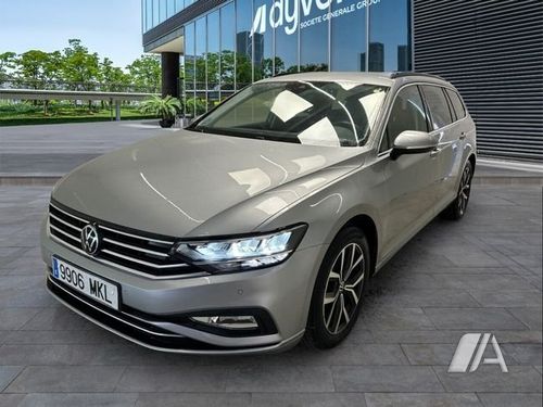 Volkswagen Passat VARIANT EXECUTIVE 2,0 TDI EVO DSG 2023