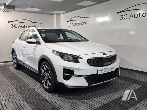 Kia XCeed 1.0 T-GDi Tech 2020, foto 1