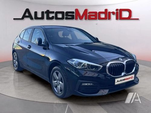 BMW Serie 1 116d (F40) 2022, foto 1