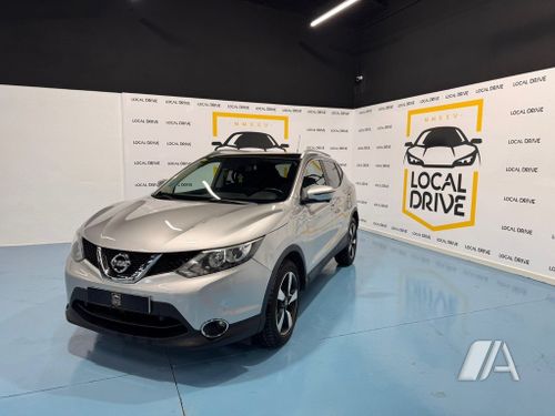 Nissan Qashqai 1.2i DIG-T S&S Acenta 4x2 2015, foto 1