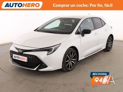 Toyota Auris 2024, foto 1