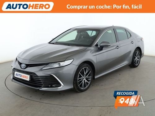 Toyota Camry 2.5 220H LUXURY 2023, foto 1