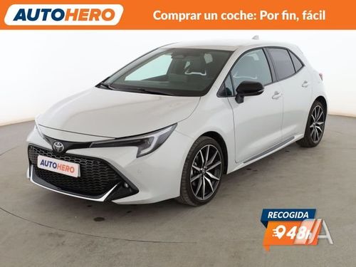 Toyota Auris 2024, foto 1