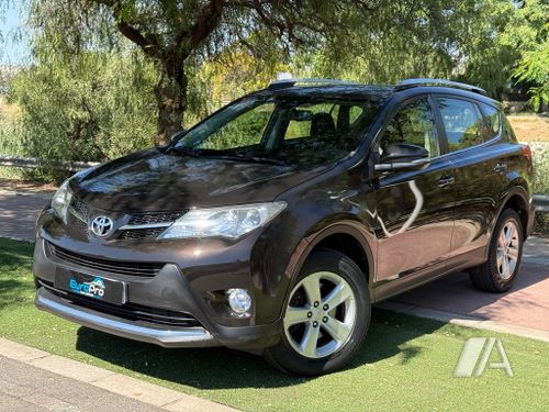 Toyota RAV4 120D Active 4x2 2014