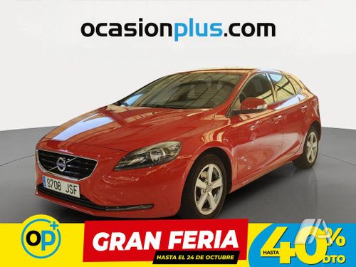 Volvo S40 2016, foto 1
