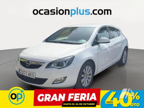 Opel Astra 1.7 CDTI Excellence S/S 2012, foto 1