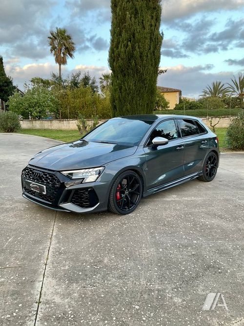 Audi A3 Sportback RS3 TFSI quattro S tron (2021) 2022