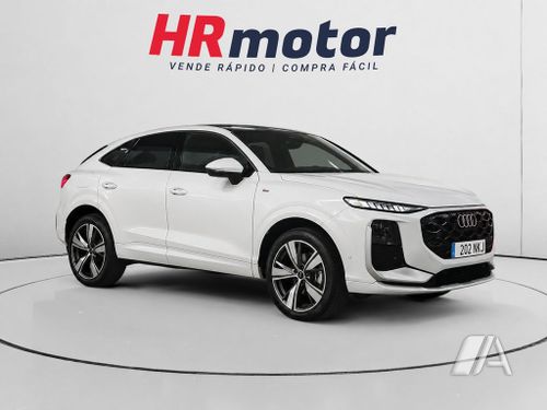 Audi Q3 1.5 S line 35 TFSI S tronic 2026, foto 1