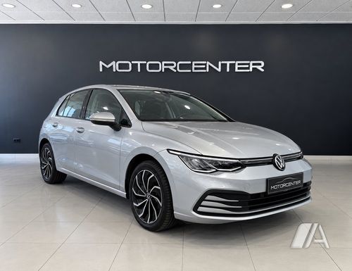 Volkswagen Golf Variant Life 1.0 TSI 2022
