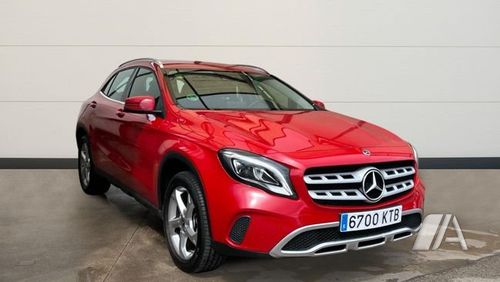 Mercedes-Benz GLA 180 X156 2019, foto 1