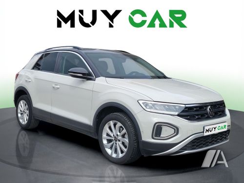 Volkswagen T-Roc Life 1.0 TSI 2022, foto 1