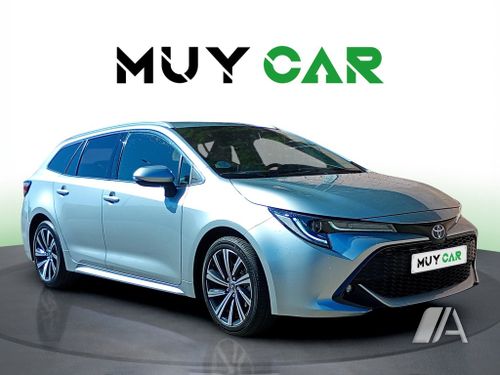Toyota Auris 2022, foto 1