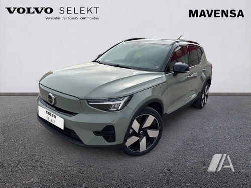 Volvo XC40 2023