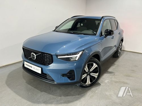 Volvo XC40 Recharge T4 Plus Dark Automático 2022