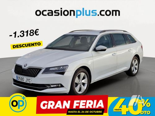 Škoda Superb Combi 2.0 TDI Ambition 2017, foto 1