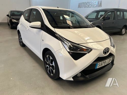 Toyota Aygo 1.0 x-play 3p (2018-) 2019, foto 1