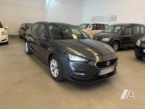 SEAT León 2.0 TDI S&S Reference 2022, foto 1