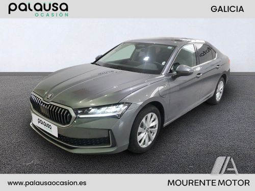 Škoda Superb LIMO 1.5 TSI iV SELECTION 2025, foto 1