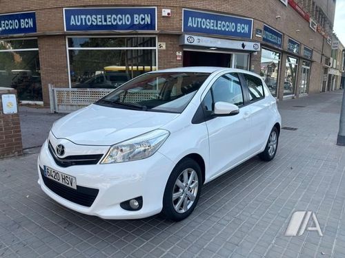 Toyota Yaris 1.0 Active 3p 2014, foto 1