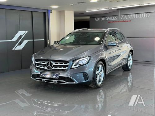Mercedes-Benz GLA 200 d 6V 2019