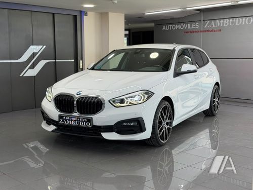 BMW Serie 1 116d (F40) 2022