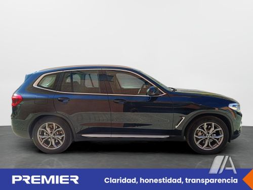 BMW X3 2021