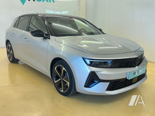 Opel Astra 2025