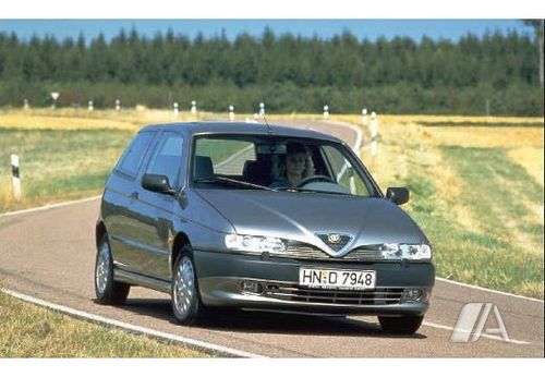 ALFA ROMEO 145 2.0 TS 16v. Q 3p 1995 | Ficha técnica, precio y