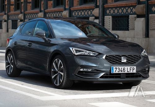 SEAT León SC 2.0 TDI CR S&S FR DSG6 2016, foto 1