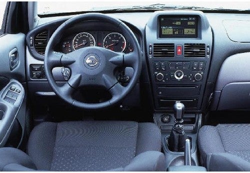 NISSAN Almera 1.5 Visia