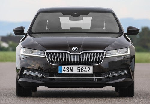 SKODA Superb Combi 2.0 TSI Sportline DSG 150kW