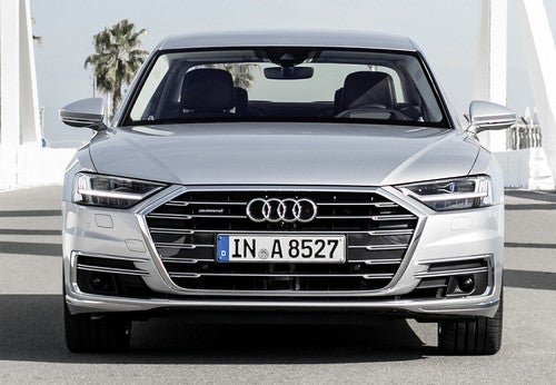 AUDI A8 60 TFSIe quattro tiptronic 340kW