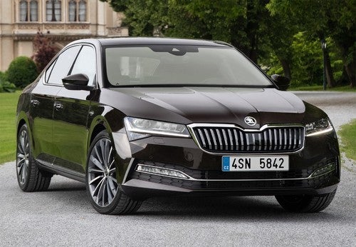 SKODA Superb Combi 2.0 TDI Sportline 4x4 DSG 142kW