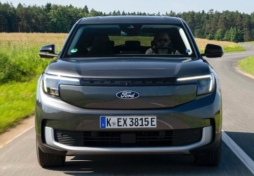 FORD Explorer RWD Rango Estandar 52kWh