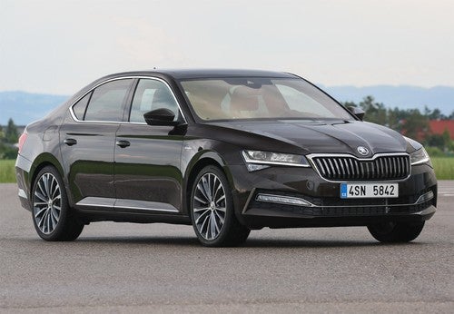 SKODA Superb 2.0 TSI Sportline DSG 150kW