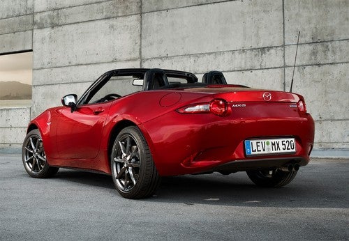 MX-5 RF 2.0 Skyactiv-G Homura