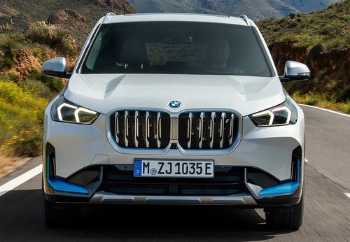 BMW X1 iX1 xDrive30A