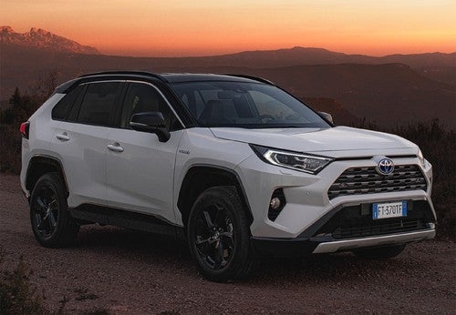 RAV-4 2.5 Plug-in hybrid  4WD Advance