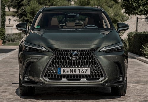 LEXUS NX 300h F Sport 4WD