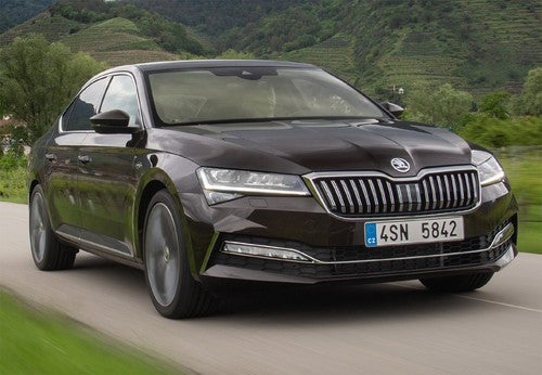 SKODA Superb 2.0 TSI Selection DSG 150kW