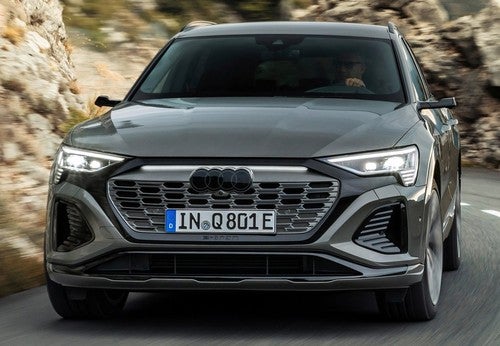 AUDI Q8 e-tron 50 quattro Advanced