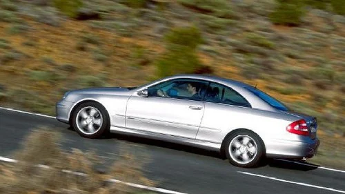 Mercedes-Benz Clase CLK Coupé (2005)  Precios, equipamientos, fotos,  pruebas y fichas técnicas 