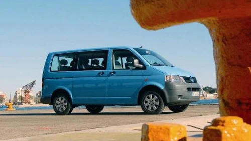 Volkswagen Multivan 2.5 TDI Ficha Tecnica, consumo y dimensiones