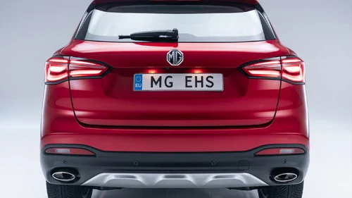 MG HS/MG HS PHEV 2024: ¡precio del anti-Peugeot 3008 y VW Tiguan!