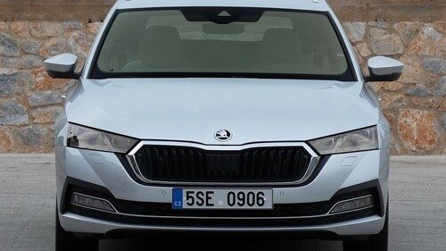 Coches Nuevos ŠKODA Octavia Combi gasolina 1.0 TSI 110cv DSG mHEV Selection  - Grupo Cívico