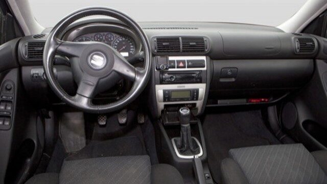 seat leon 2004 interior