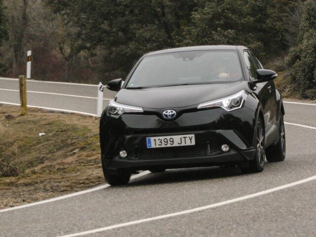 Toyota C HR Advance prueba a fondo del nuevo SUV híbrido Autocasión