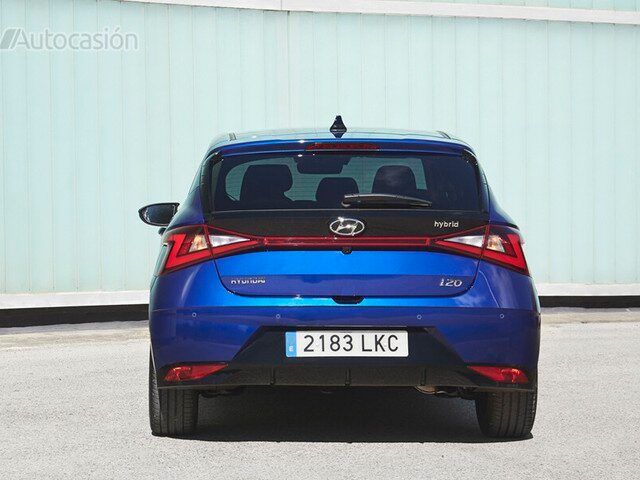 Primera Prueba Del Hyundai I20 2020: Revolucionario | Autocasión