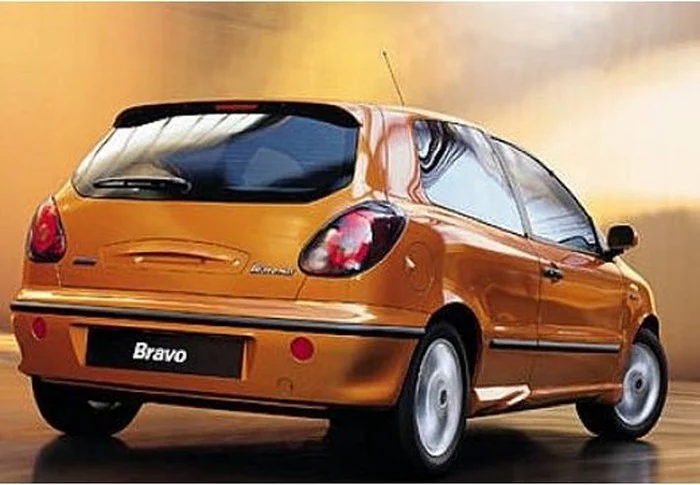 FIAT Bravo 2.0 155 20v HGT 3p 1998 Ficha técnica, precio