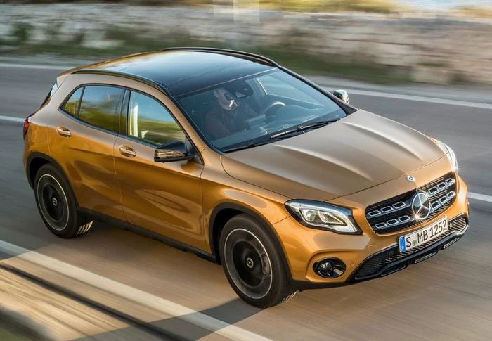 Mercedes Benz Clase Gla 200 7g Dct 5p Del 2017 Ficha